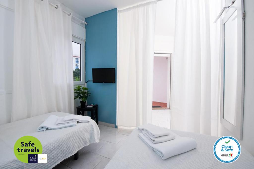 Lena's Beach House room 4